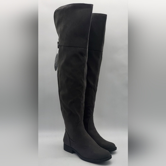 B1814- Sun + Stone Allicce Women's Vegan Boots Grey Color Size 5.5 NWT - Picture 1 of 12